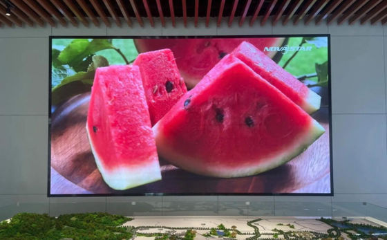 P2.5 Indoor LED-Display mit hoher Auffrischungsrate